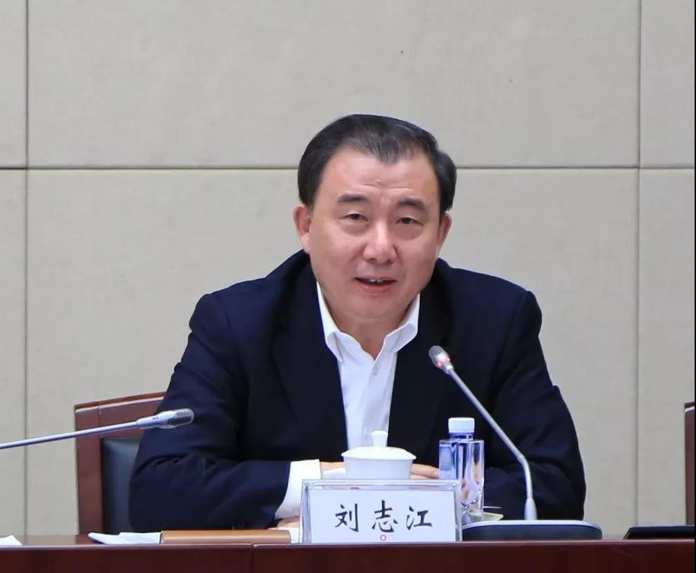 5aec27351b719.jpg 5aec27351b719.jpg